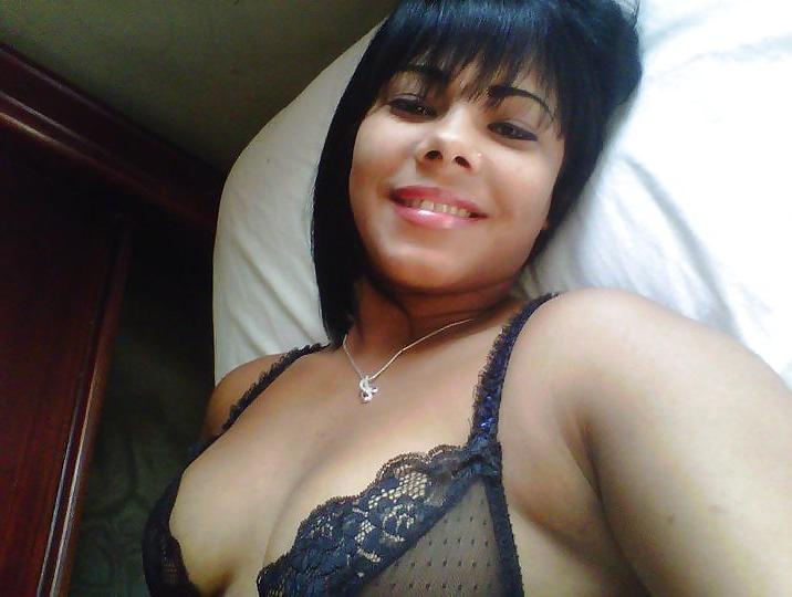 7P Dominican woman