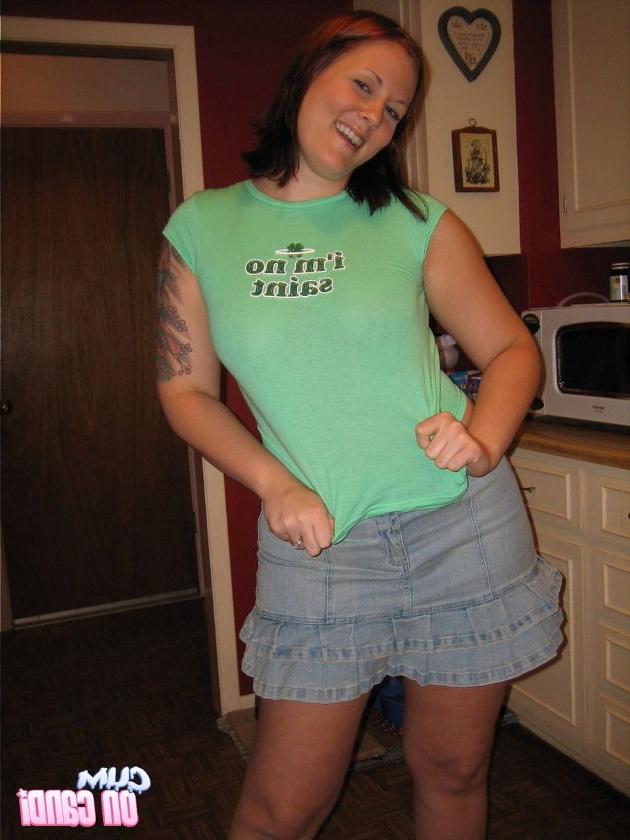 15P housewife candi gives a blowjob and gets creamed