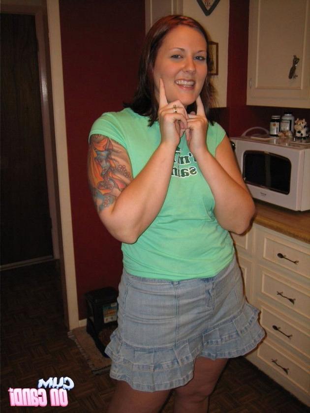 15P housewife candi gives a blowjob and gets creamed