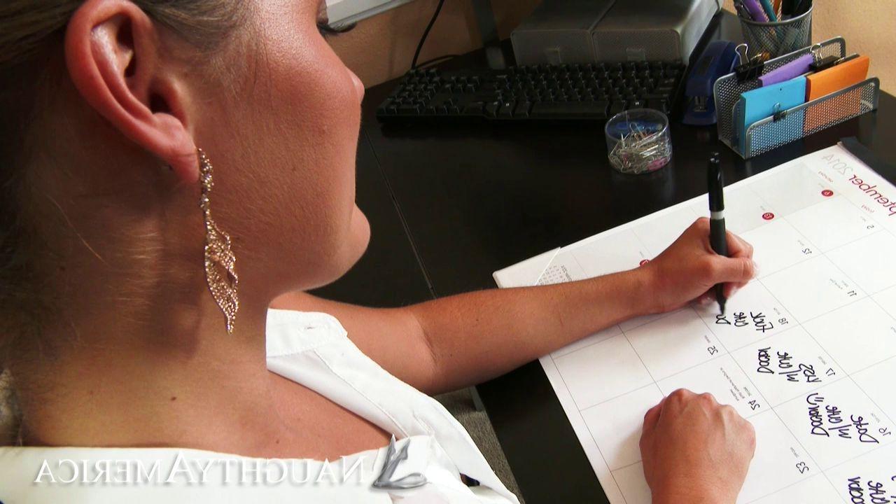 16P Secretary Abby Cross always gets horny at work