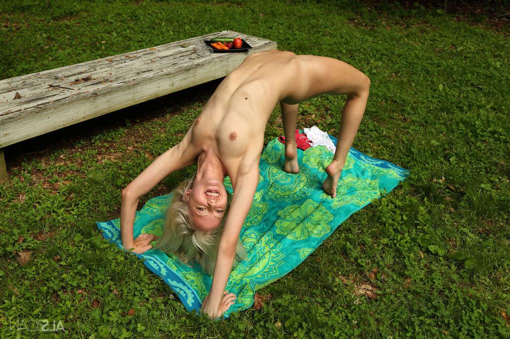 16P YOGA featuring Sierra Nevadah