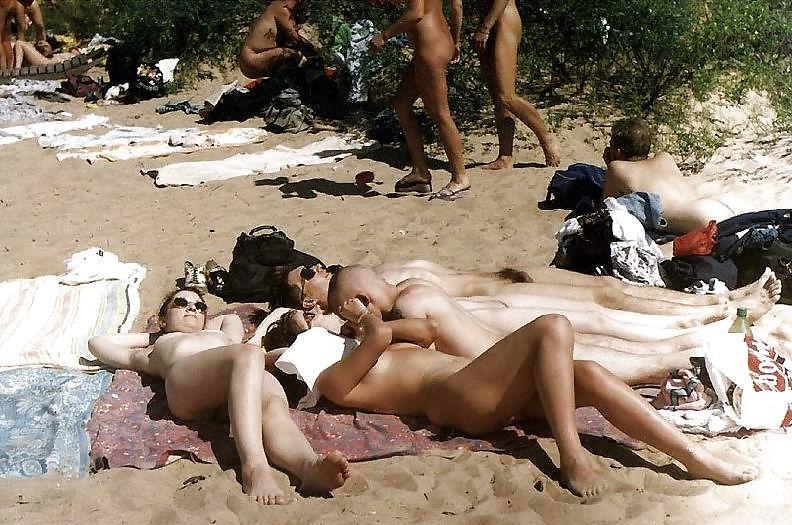 25P FKK-Strandspaß