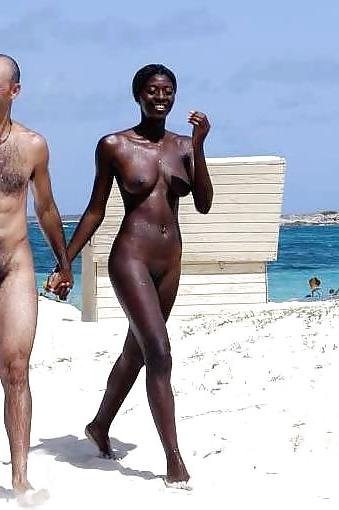23P THE BEACH SEX