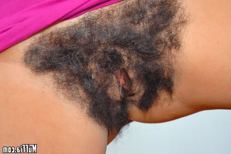 15P Amazing super sexy babe with a big hairy pussy