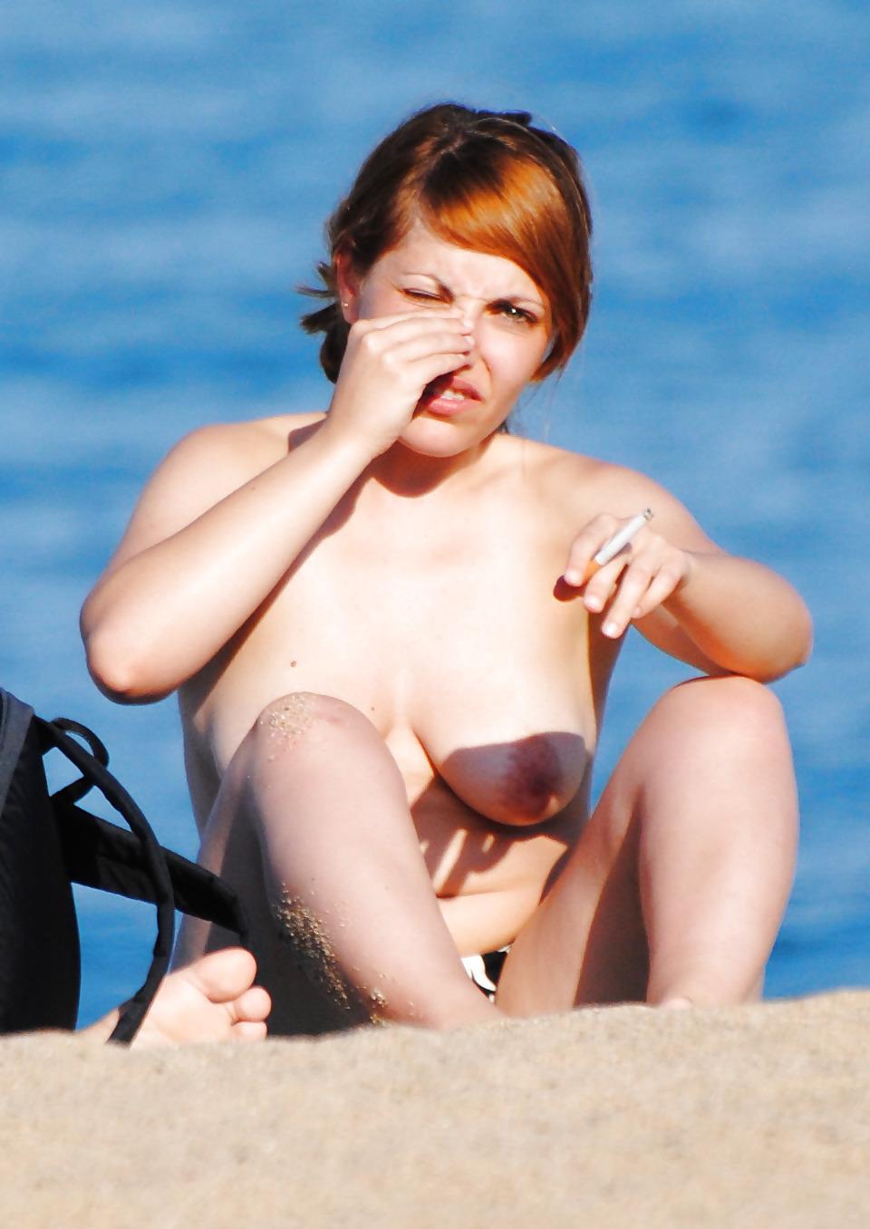 20P Barcelona Beach Babes