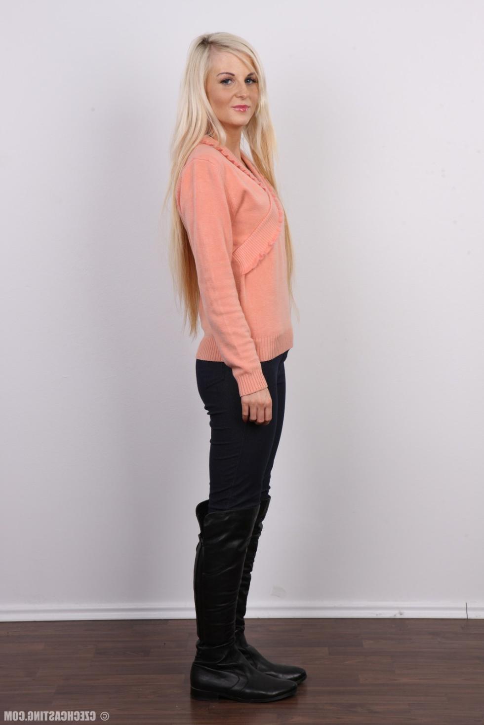 15P Beautiful blonde teen poses