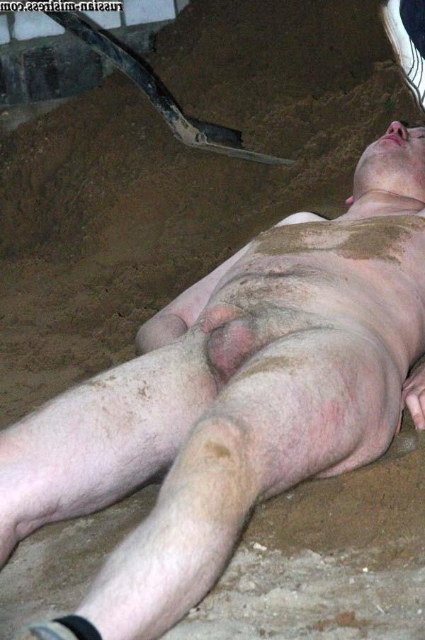 16P Rich bitches punish a fleshy worker right on the building site