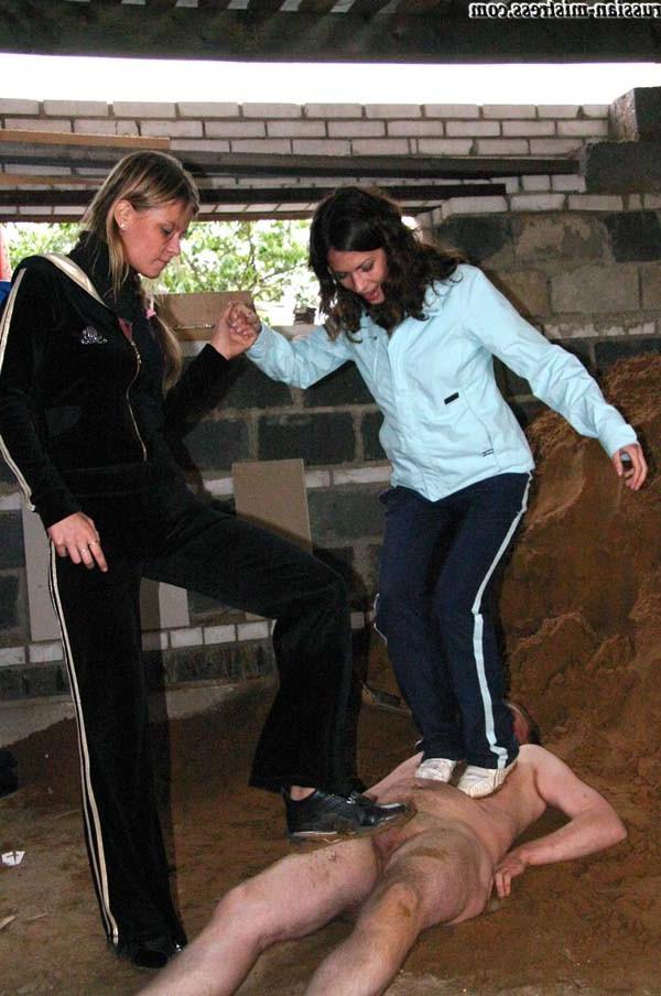 16P Rich bitches punish a fleshy worker right on the building site