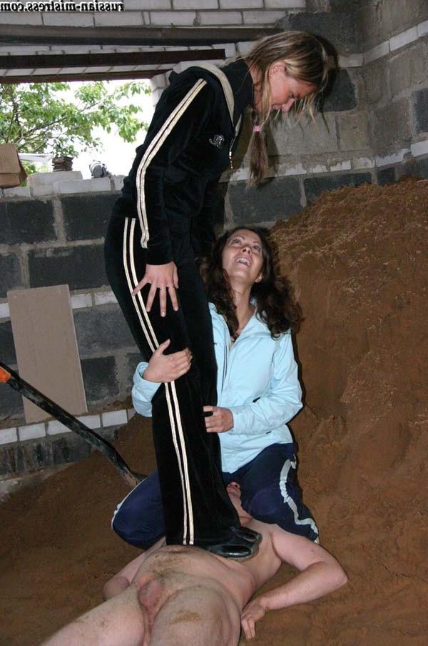 16P Rich bitches punish a fleshy worker right on the building site