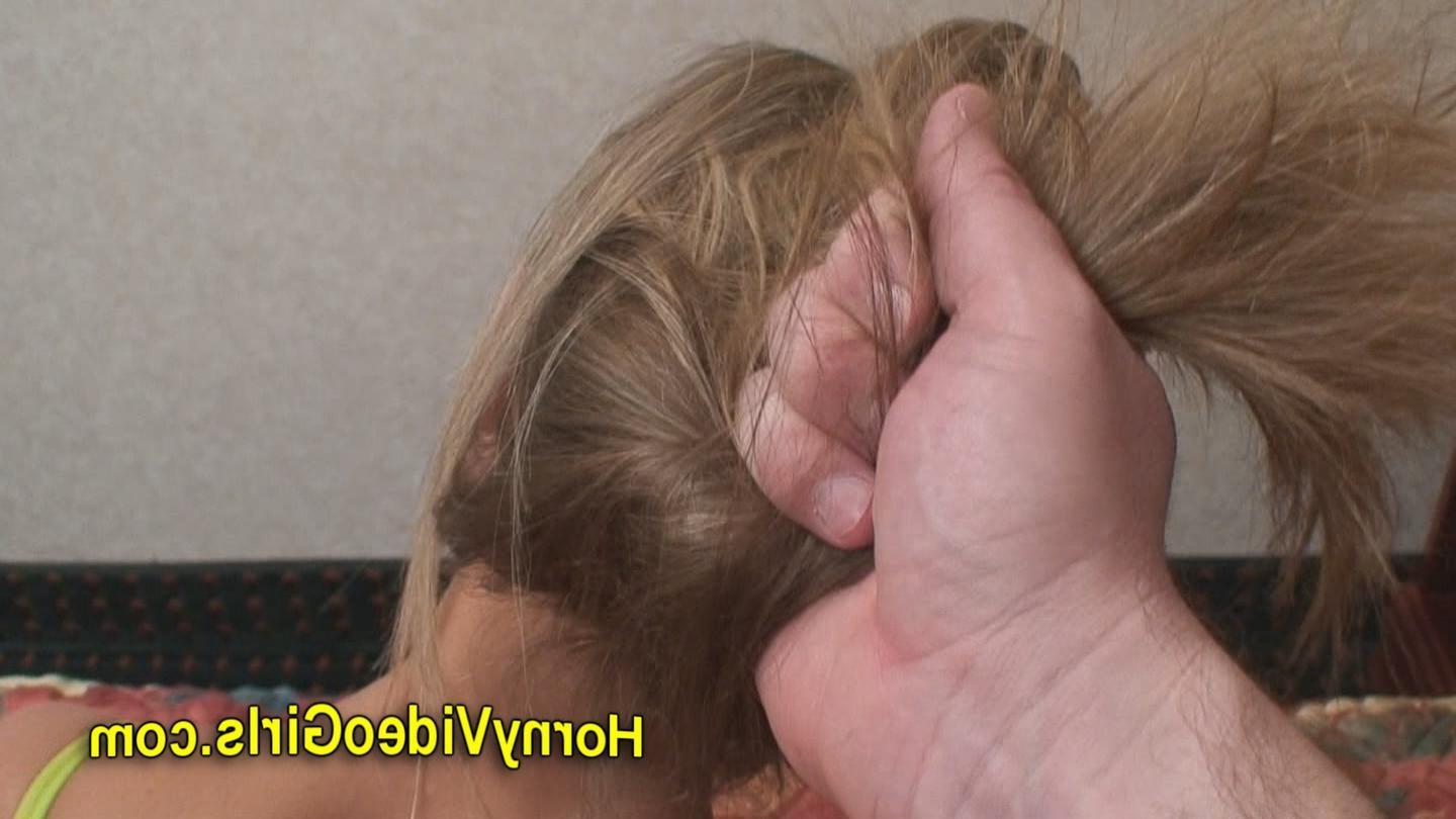 25P College girl does her first and only xxx video