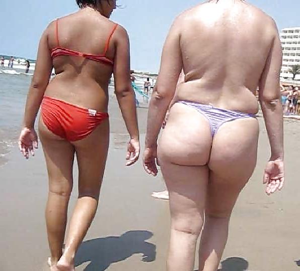 20P Matures in beach