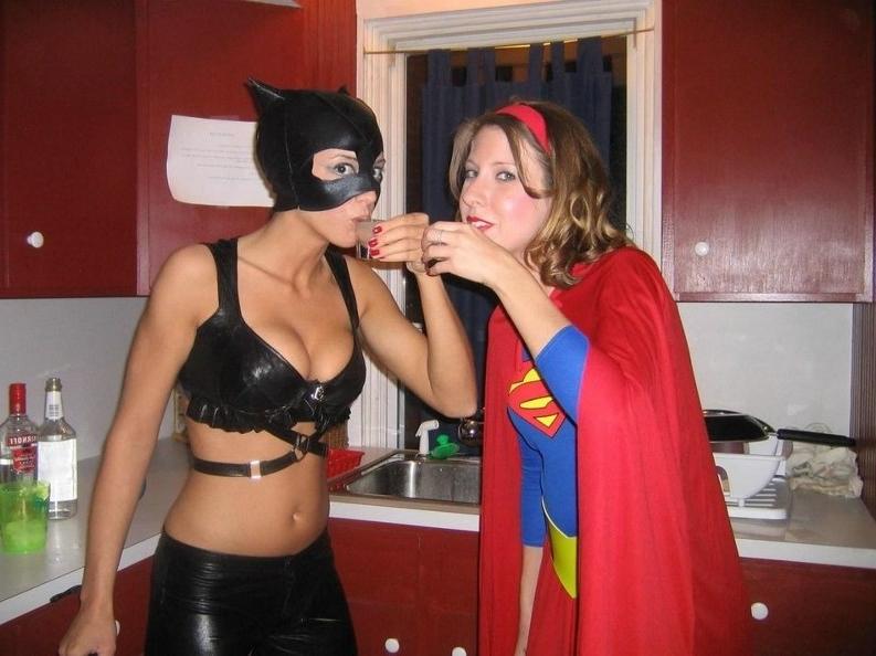 15P Amateur self shooting teens showing their bodies