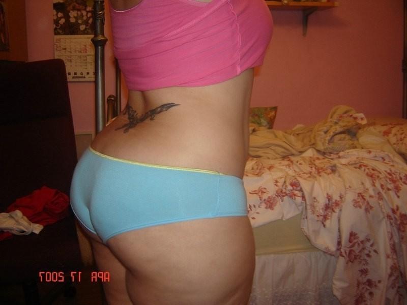 15P Brunette cutie nude teen with nice tits posing on camera