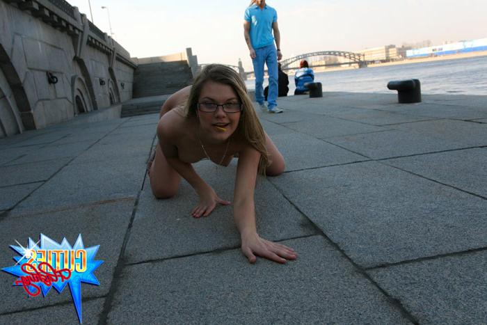 16P Teen flasher shows her body on a river embankment