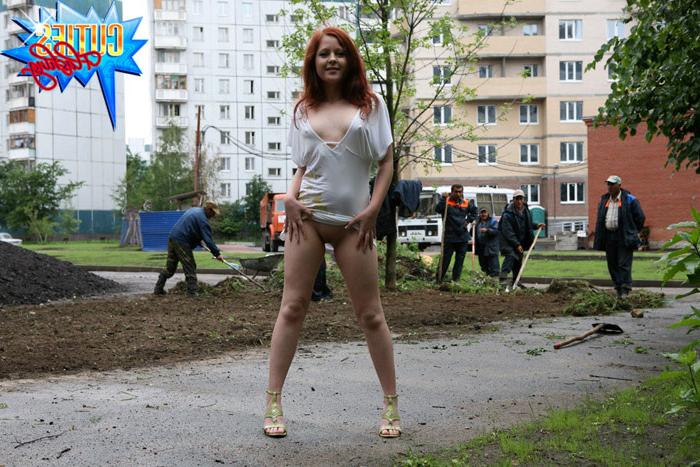 16P Whole construction crew watches hot flasher posing