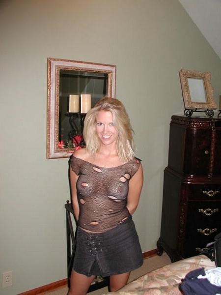 15P Gorgeous blonde teen with small tits posing on camera naked