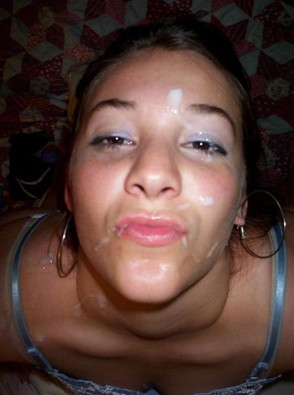 15P Gorgeous beautiful cutie teen posing on camera naked