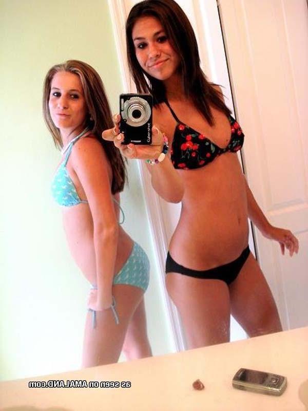 15P Hot and slender amateur girl