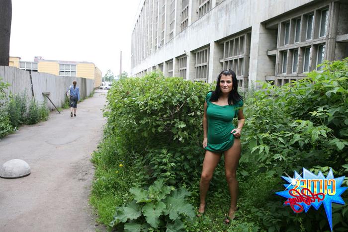 16P Perfect bitch flashes boobs and pussy in the bush