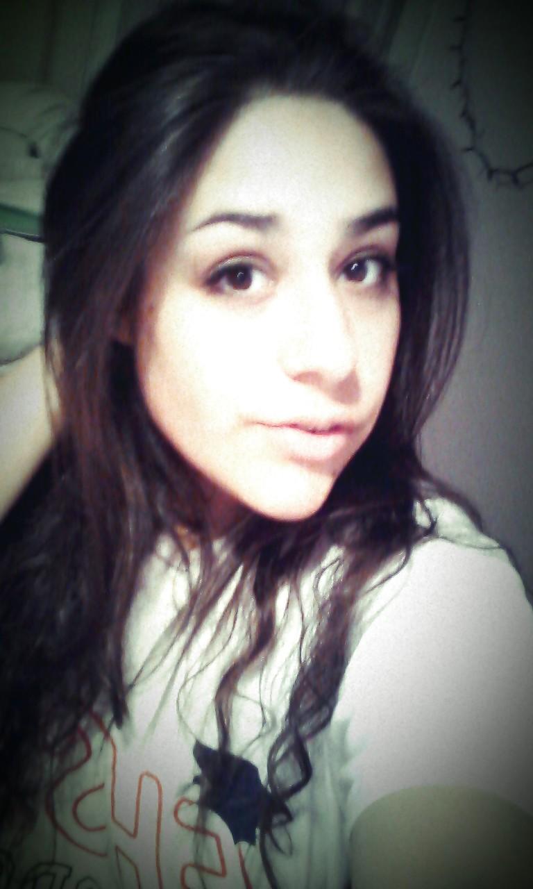 25P PAULA HOT LATIN TEEN