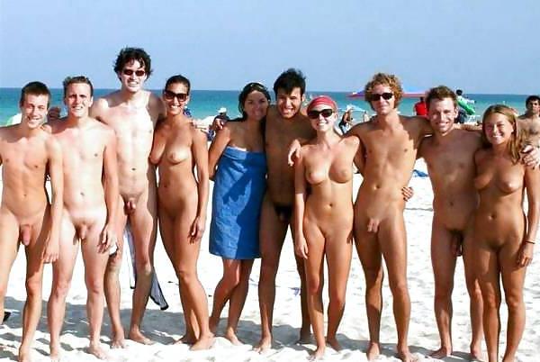 25P Beach babes