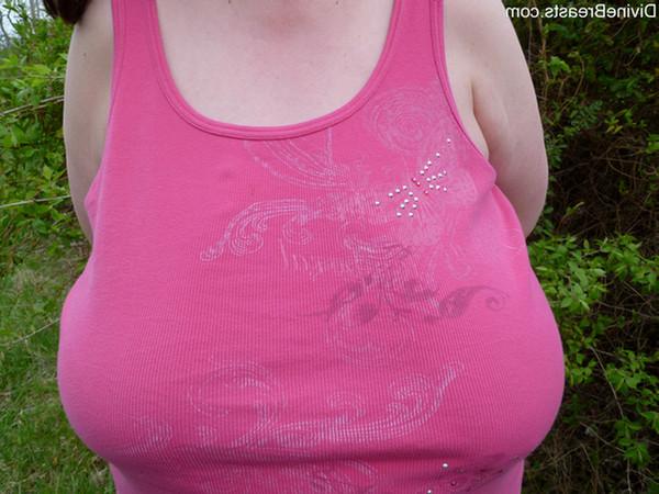15P Tracy Big Boobs Park Flasher