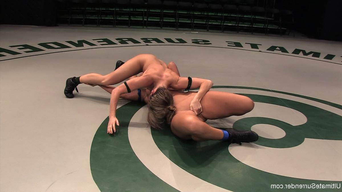24P US Champion destroys MILF with big tits Real Wrestling nothing faked