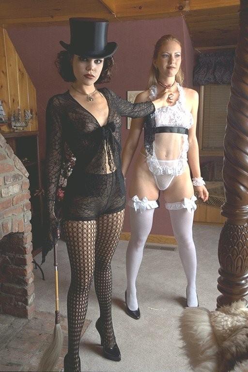 20P Lesbian bondage in stockings