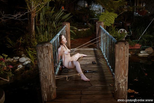 15P electric taser lesbian bondage