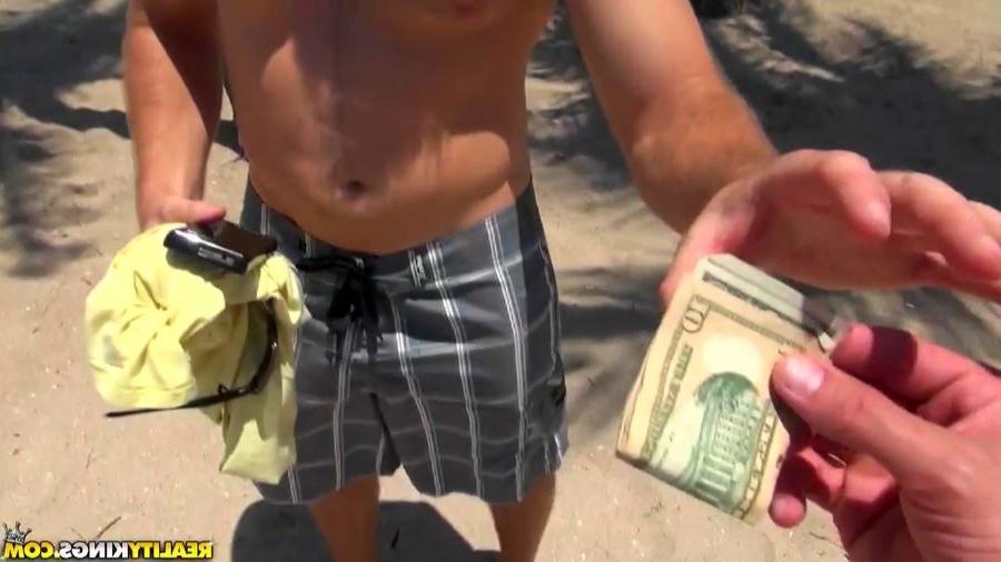16P Busty milf Kendra Lust picked up at a miami beach