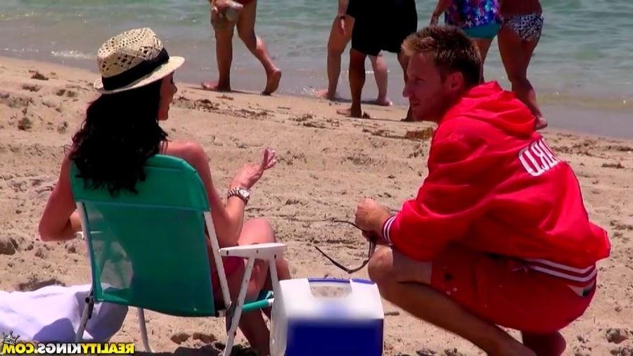 16P Busty milf Kendra Lust picked up at a miami beach