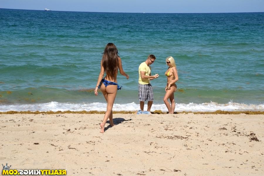 12P Two beach brazilian girls fucked hard for dollars