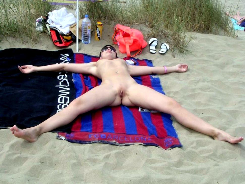 15P Nudist teen friends frolic around at a nude beach