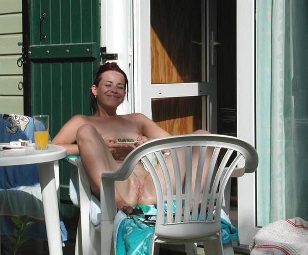 15P Hot teen nudists make this nude beach even hotter