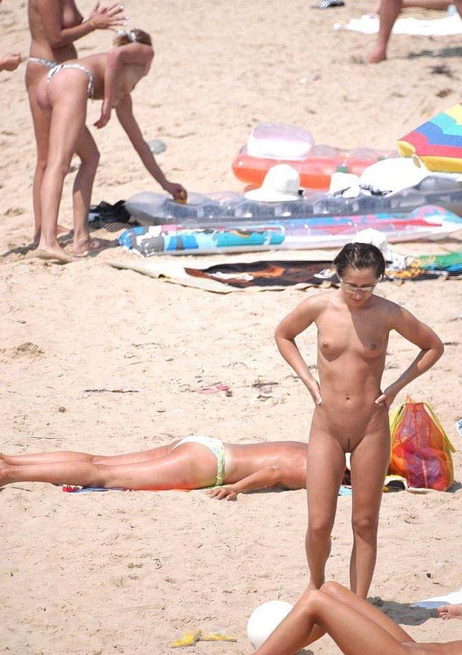 15P Public beach just got hotter with a teen nudist
