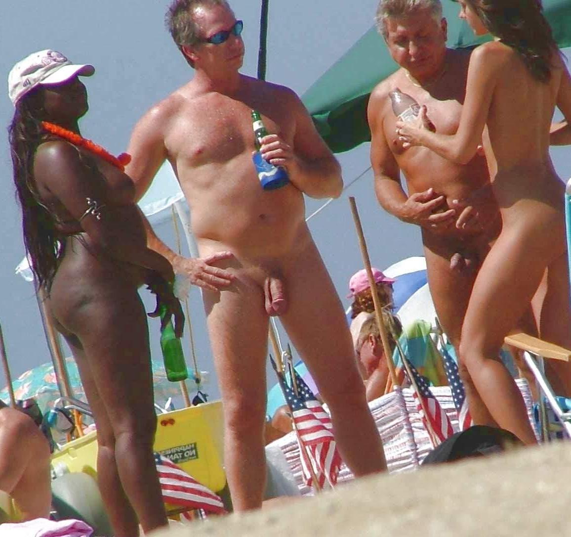15P Naked amateur nudists at the public beach