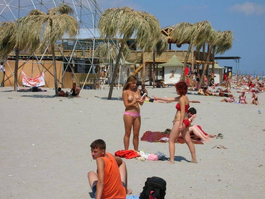 15P Thin amateur teen nudists play at the nude beach
