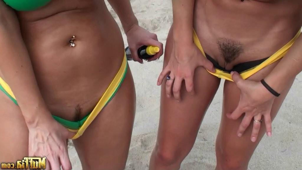 16P Sinn Sage joins lesbo queen Molly at the beach