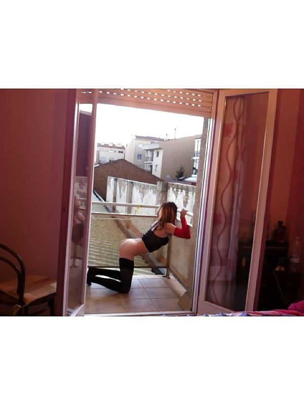 25P Nude in the window 