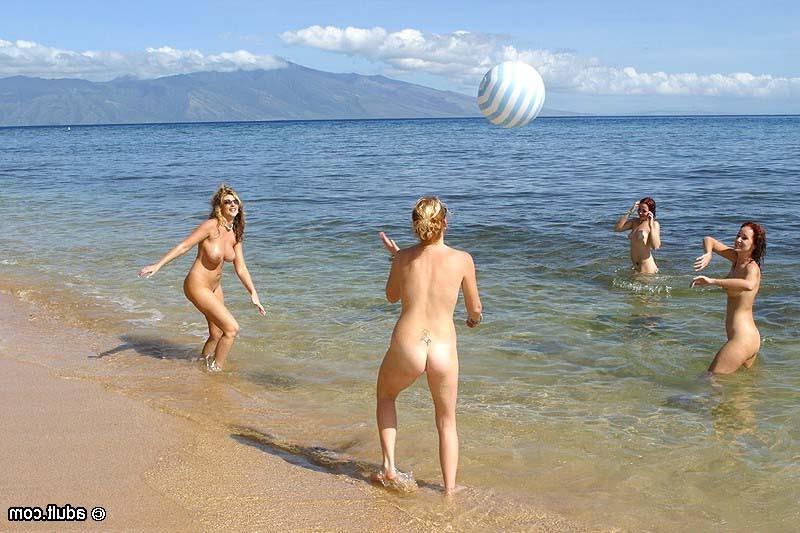 16P Gorgeous nudist lesbians having wild groupsex on a public beach