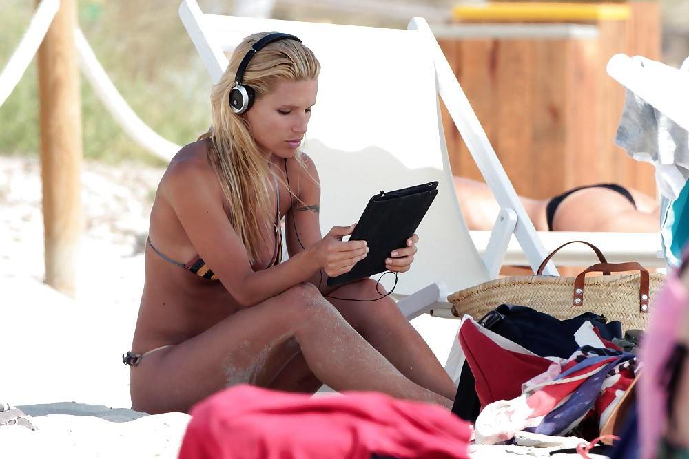13P Michelle Hunziker Bikini candids Formentera Beach