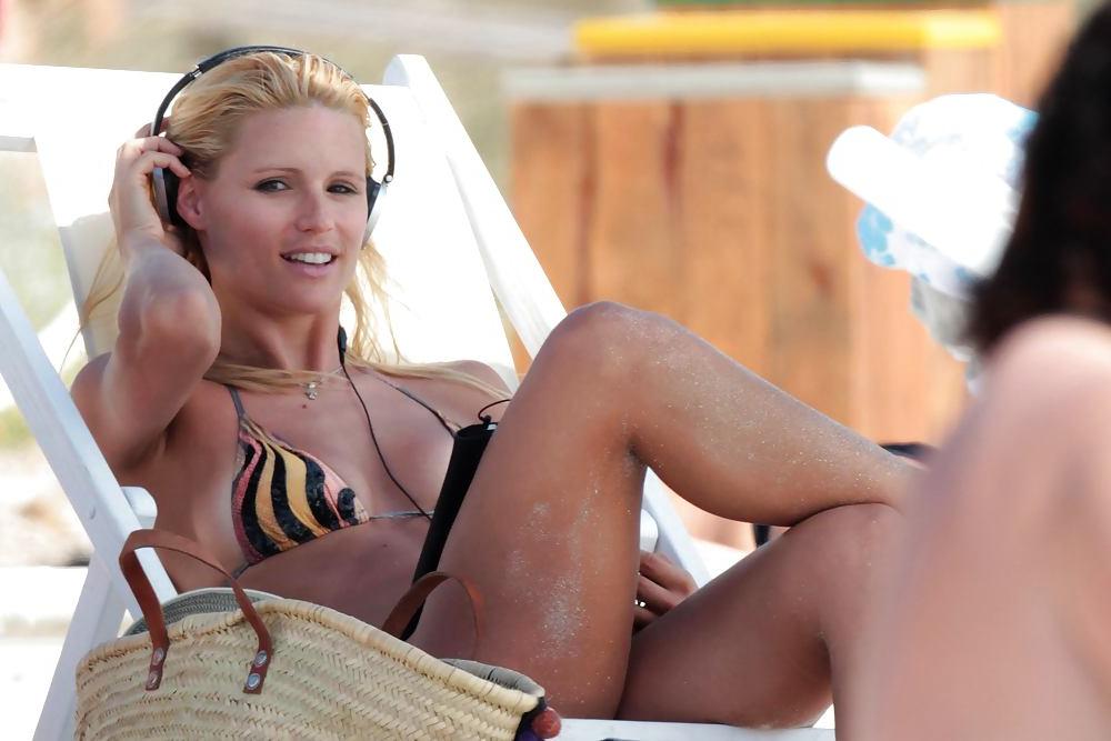 13P Michelle Hunziker Bikini candids Formentera Beach