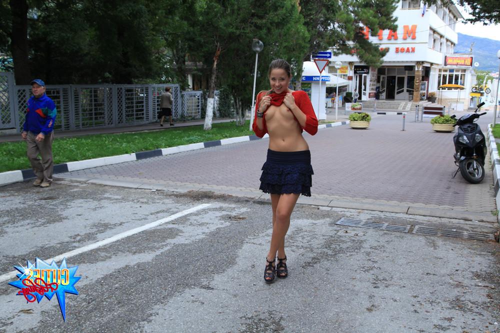 16P Shes really getting the hang of public flashing