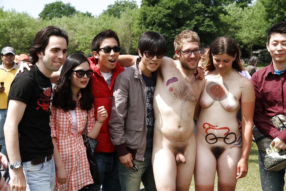 25P Naked bike protest