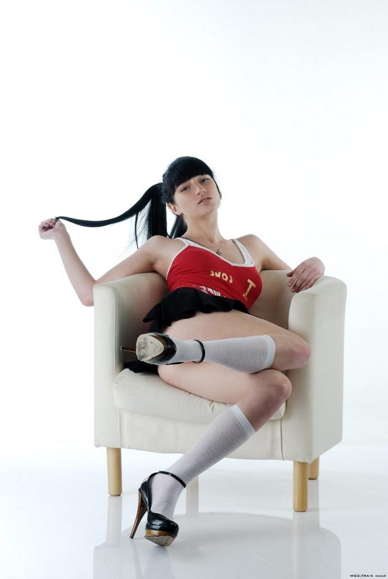 15P Cool schoolgirl posing and masturbating