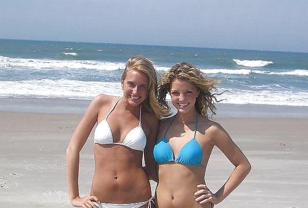 23P Beach Girls 5