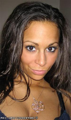 12P Delicious cam girl Brianna seducing you