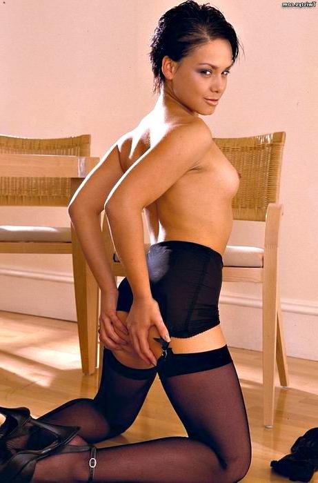 16P Brunette beauty in black stockings