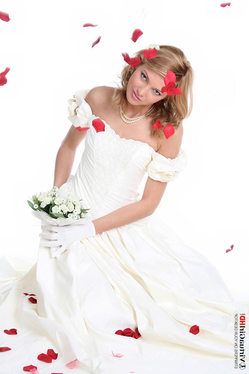 16P Blonde bride Jewel with tiny boobs in stockings