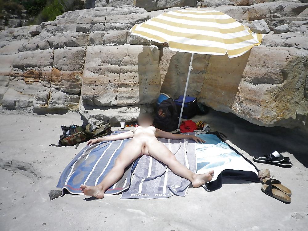 25P BEACH AMAT 30 ... TWO